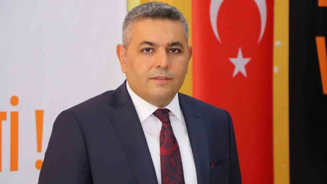 Sadıkoğlu: 'Asrın felaketini yaşadık, asrın destekleriyle ayağa kalkabiliriz'