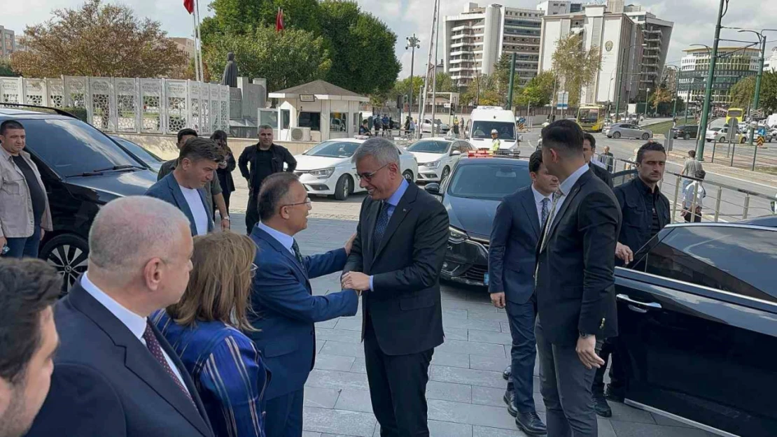 Sağlık Bakanı Memişoğlu, Gaziantep'te