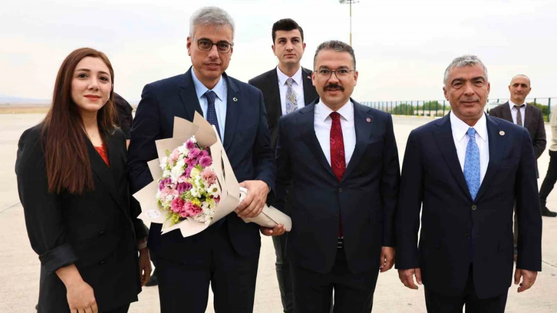 Sağlık Bakanı Prof. Dr. Kemal Memişoğlu, Iğdır'da