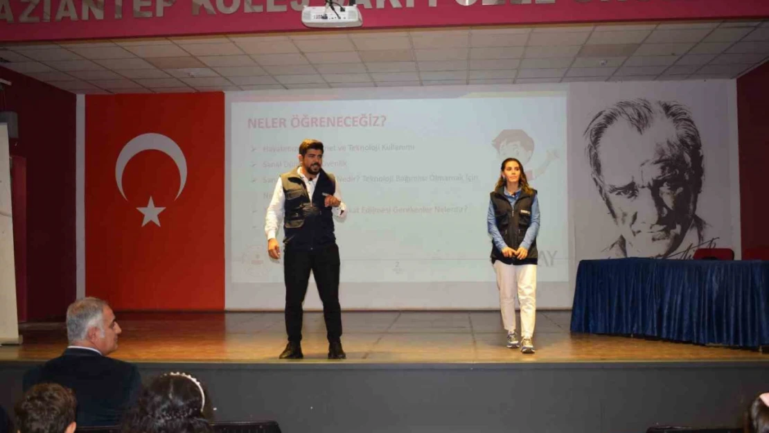 Siber Suçlar, Teknoloji Bağımlılığı ve Bilinçli Teknoloji Kullanma konulu seminer verdi