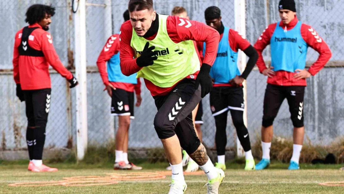 Sivasspor'da Kasımpaşa mesaisi