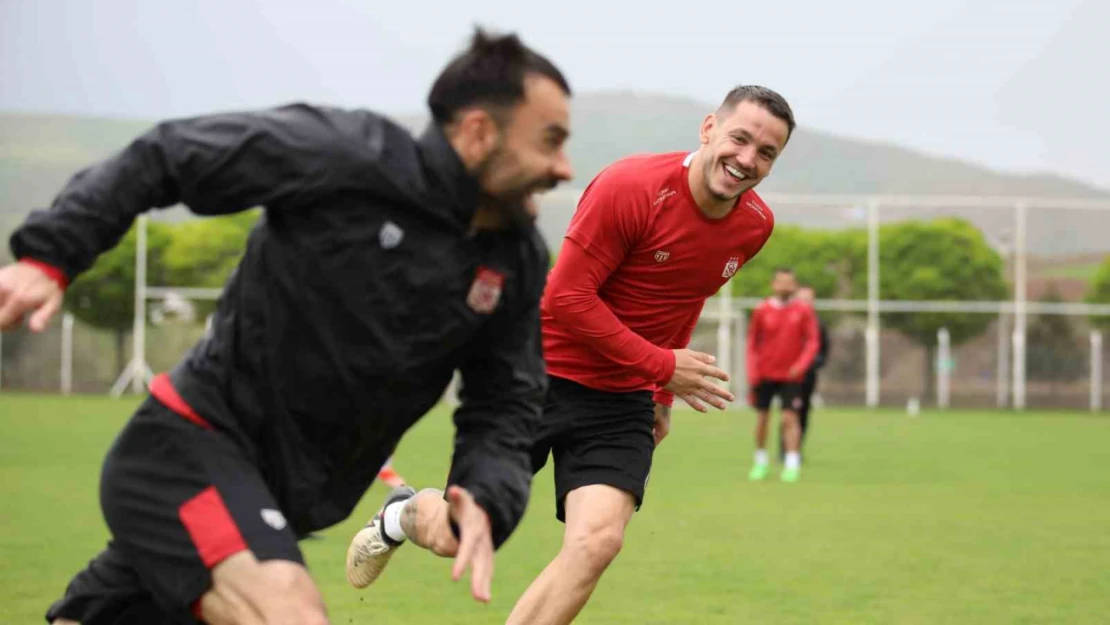 Sivasspor'da neşeli idman