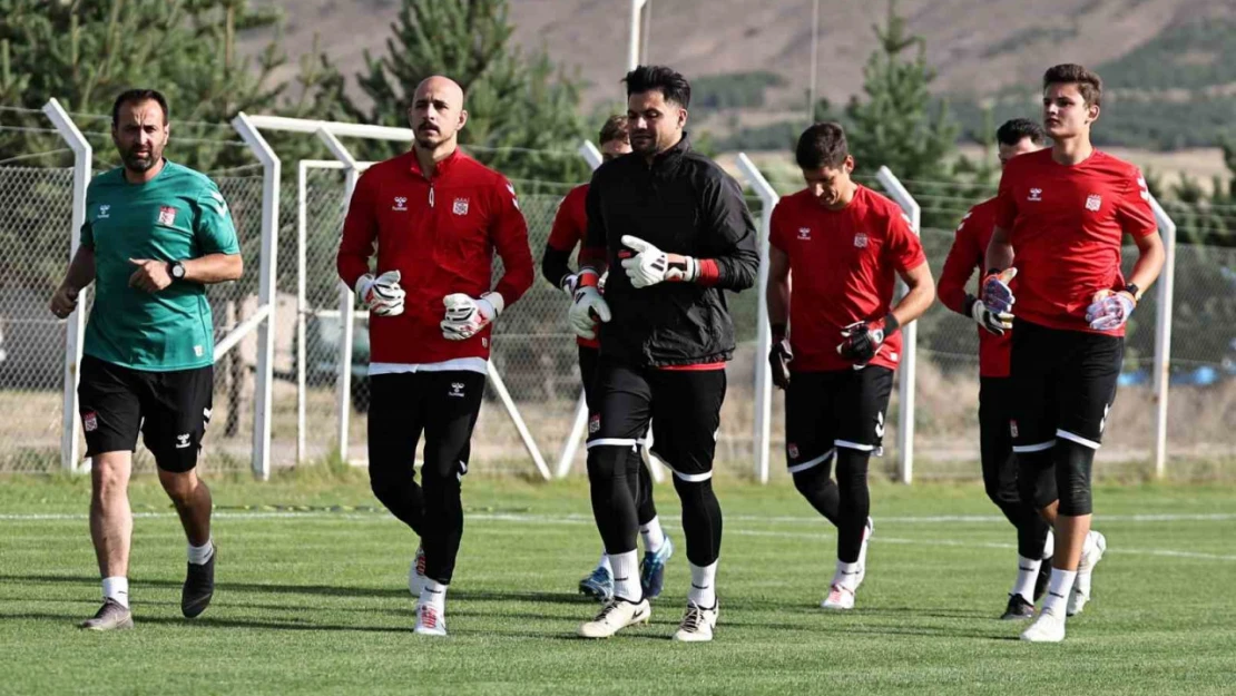 Sivasspor günü çift idmanla tamamladı