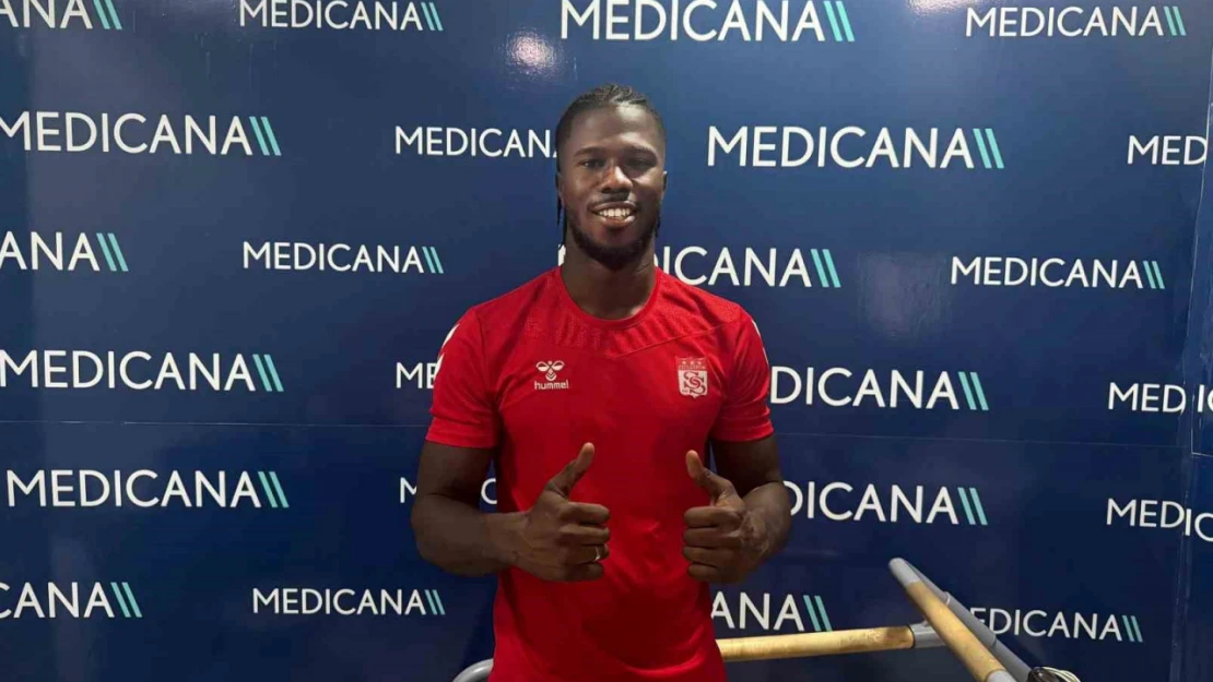 Sivasspor'un yeni transferi Keita Balde sağlık kontrolünden geçti