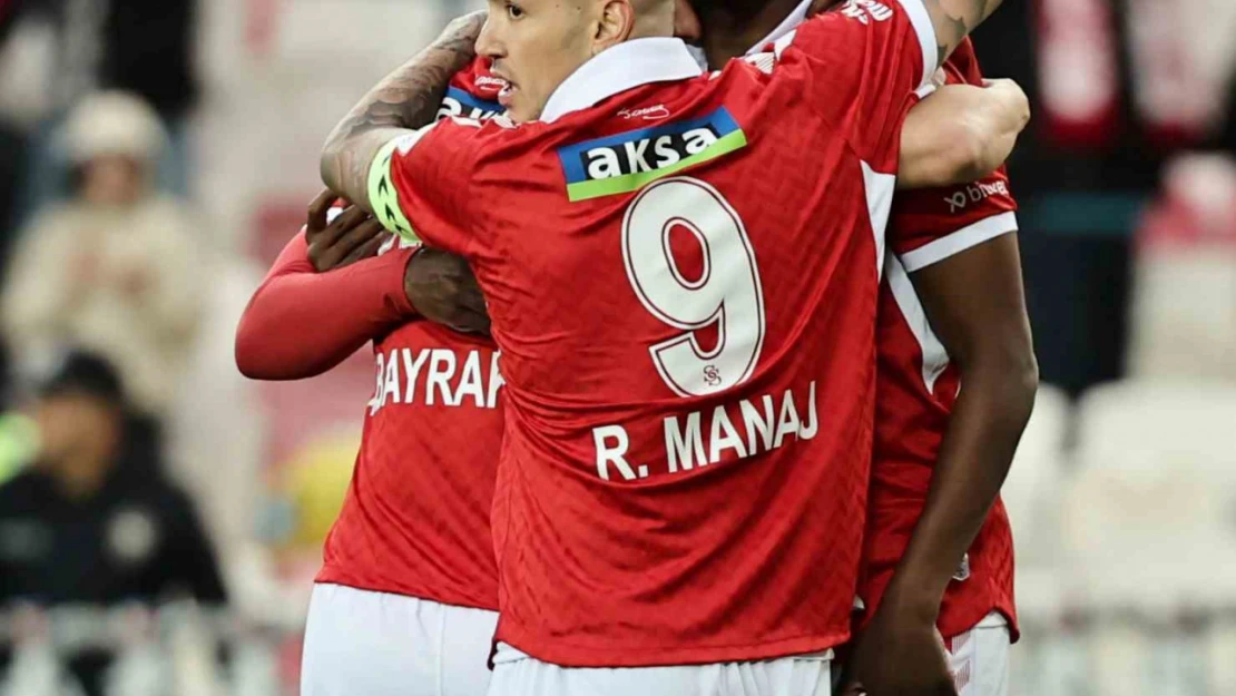 Sivassporlu Fode Koita gol sayısını 9'a yükseltti
