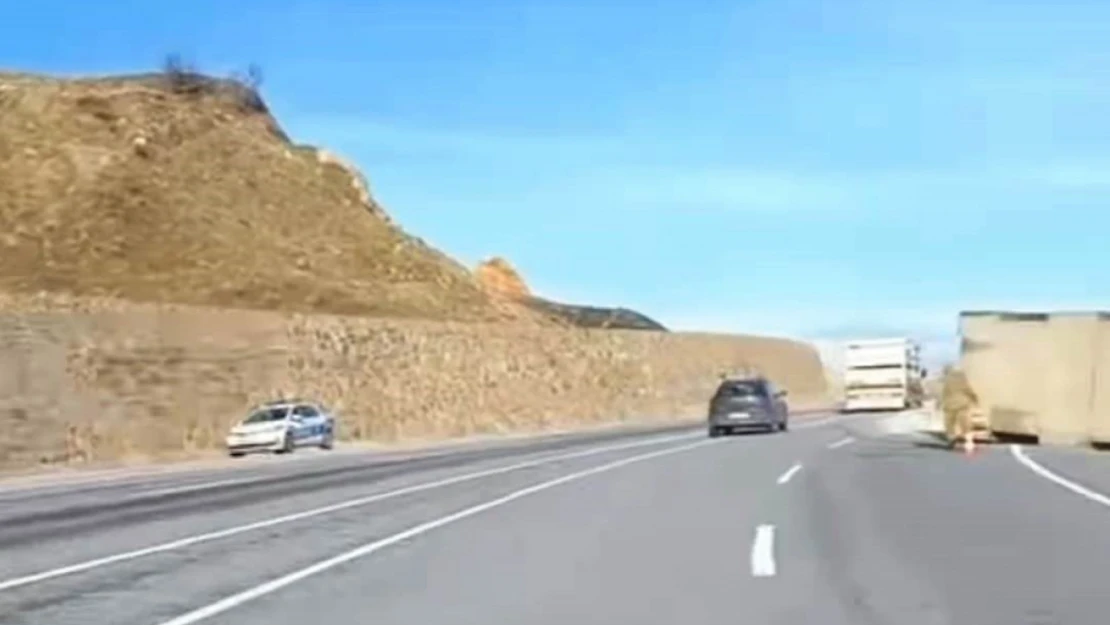 Tatvan'da trafik kazası: 2 yaralı