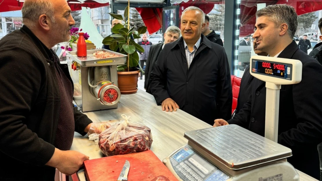 Tavlaşoğlu 'Hep birlikte Aziziye için çalışacağız'