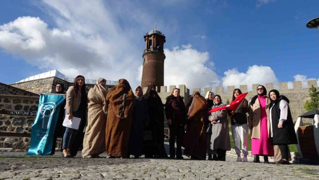 Türkiye Dil ve Edebiyat Derneği Erzurum Şubesi Kadın Kolları: 'Ehram Erzurum'dur, Erzurum bir şehirden öte vatandır, mülk-i İslamdır'