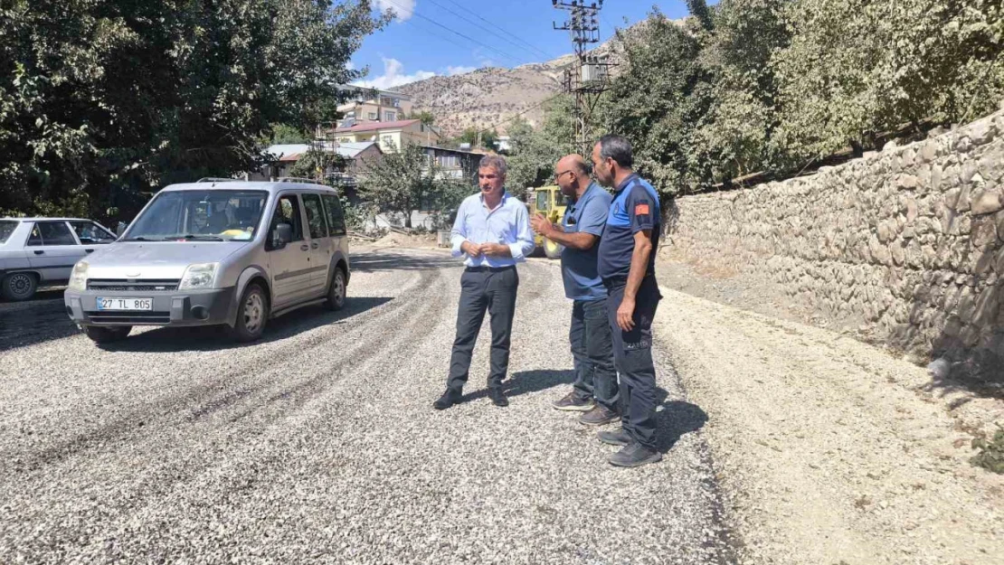 Tut ilçesinin TOKİ yolu asfaltlandı