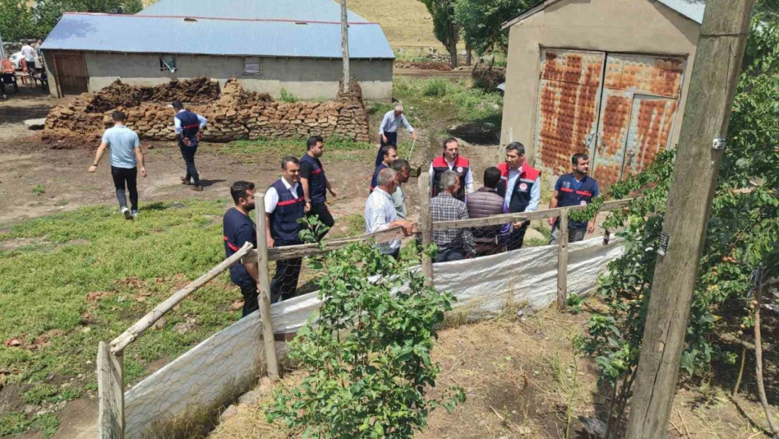 Tutak'ta yaşanan sel felaketinin ardından hasar tespiti