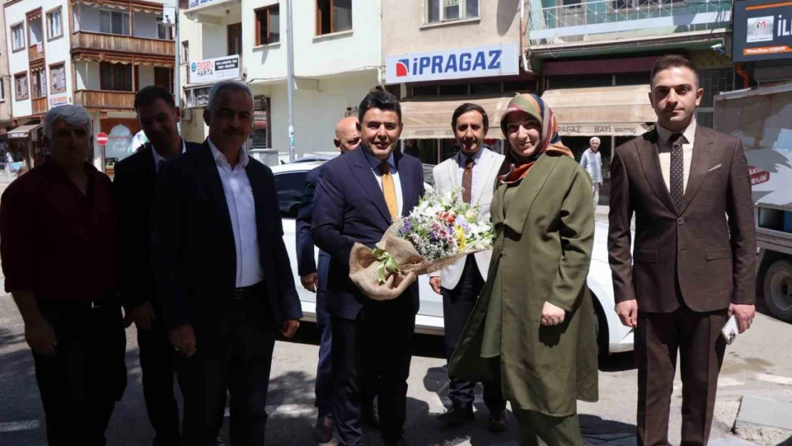 Ulaştırma ve Altyapı Bakanlığı Yardımcısı Boyraz'dan Oltululara istasyon müjdesi