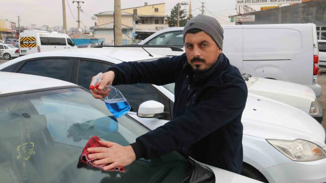 Ustasından buzlanan araç camları için pratik öneriler