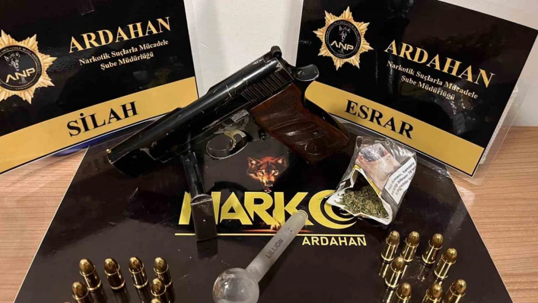 Uyuşturucu operasyonunda 4 şüpheli gözaltına alındı