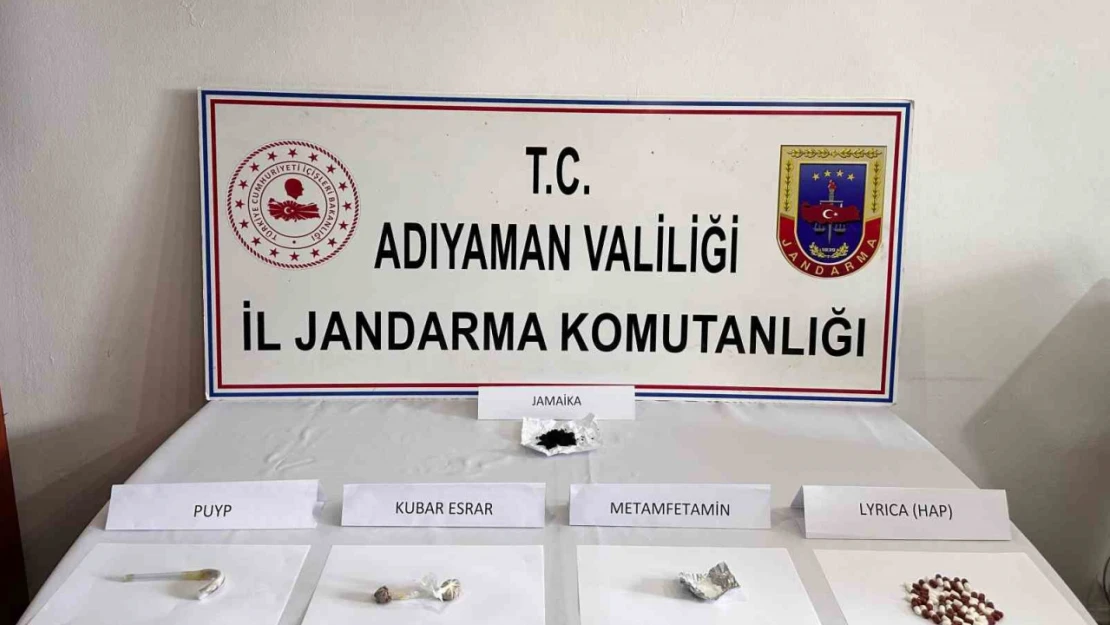 Uyuşturucuyla yakalanan 5 kişi gözaltına alındı