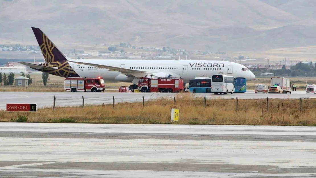 Vali Çiftçi'den bomba ihbarı yapılan uçakla ilgili açıklama