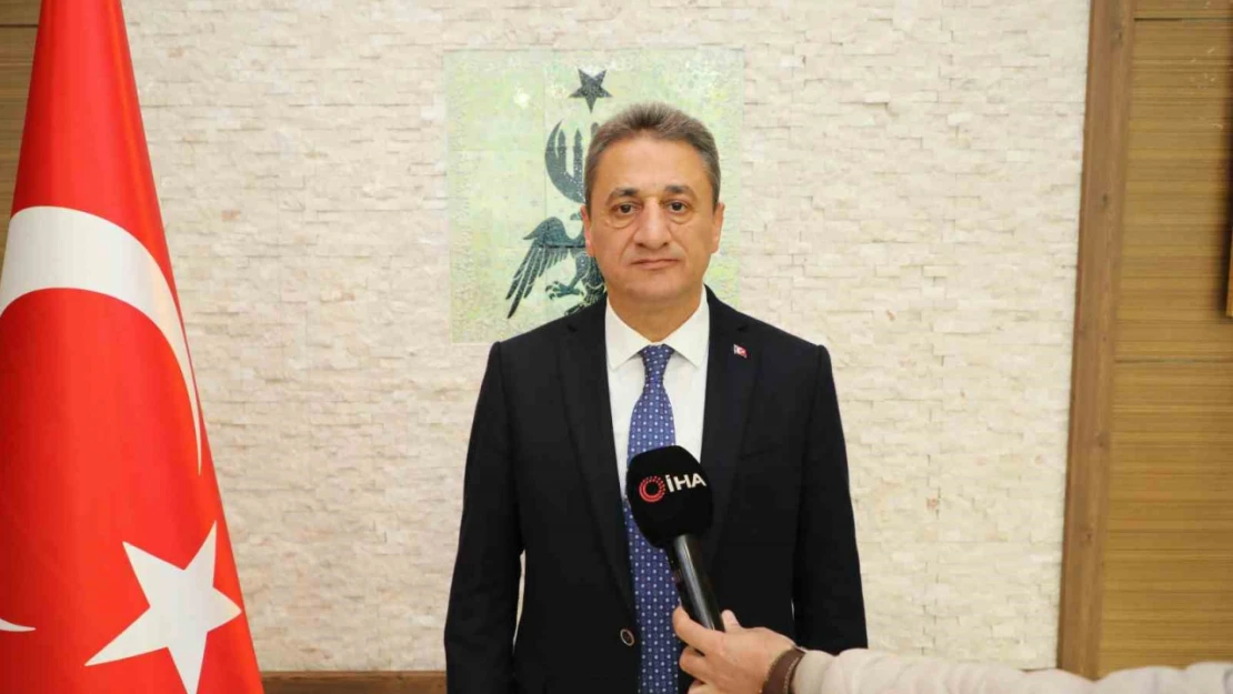 Vali Karaömeroğlu, Danimarkalı astronotu Bitlis'e davet etti