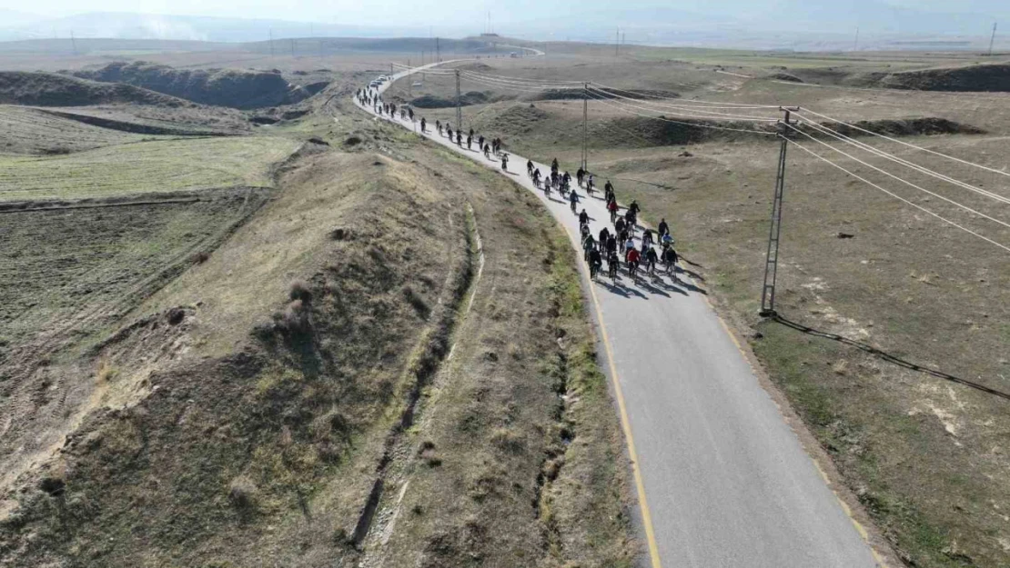 Van'da 'PedalVan' projesiyle sağlıklı yaşam bisiklet turu düzenlendi