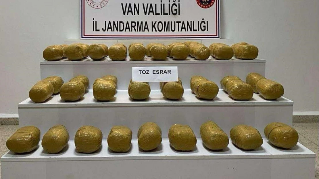 Van'da 51 kilo toz esrar ele geçirildi