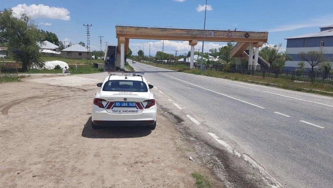 Van'da 61 araç trafikten men edildi