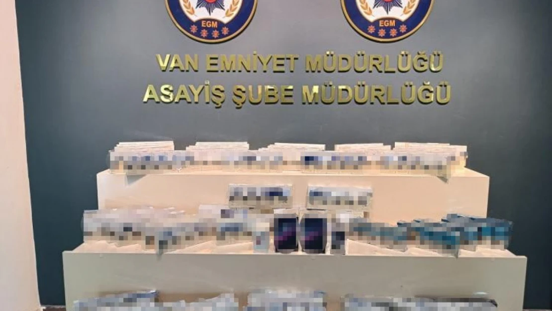 Van'da değişik suçlardan 15 kişi tutuklandı