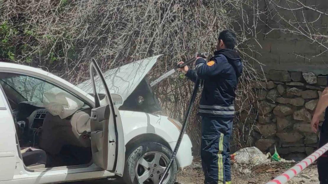 Van'da trafik kazası: 3 yaralı