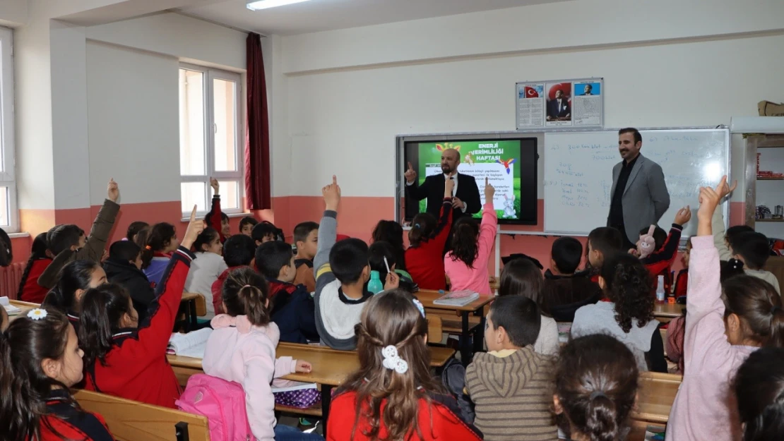 VEDAŞ, enerji bilginlerine verimliliğin ipuçlarını anlattı