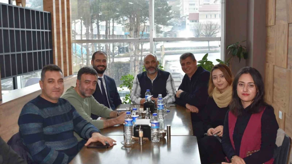 VEDAŞ heyeti gazetecilerle bir araya geldi