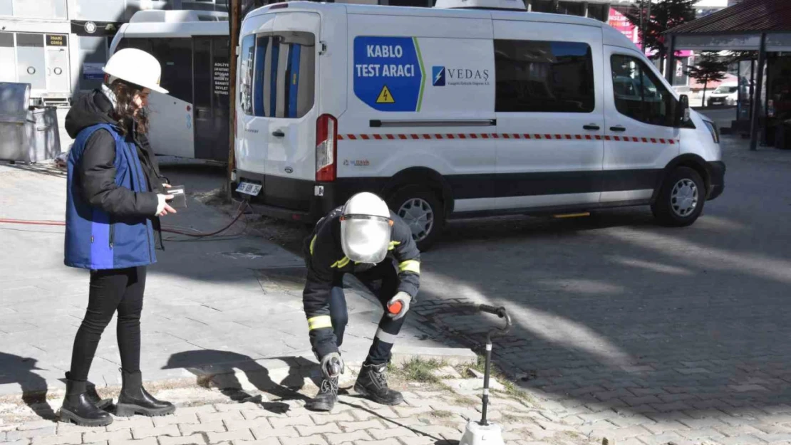 VEDAŞ'ın son teknoloji 'Kablo Test Aracı' göreve başladı