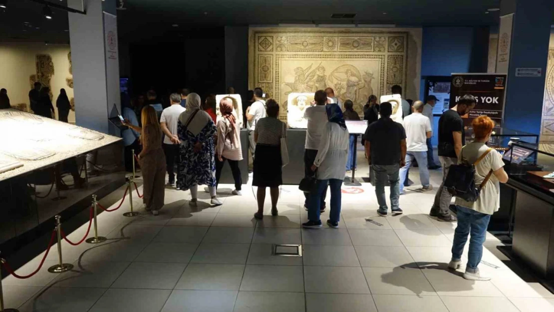 Zeugma Mozaik Müzesi, festival için Gaziantep'e gelenlerin akınına uğruyor