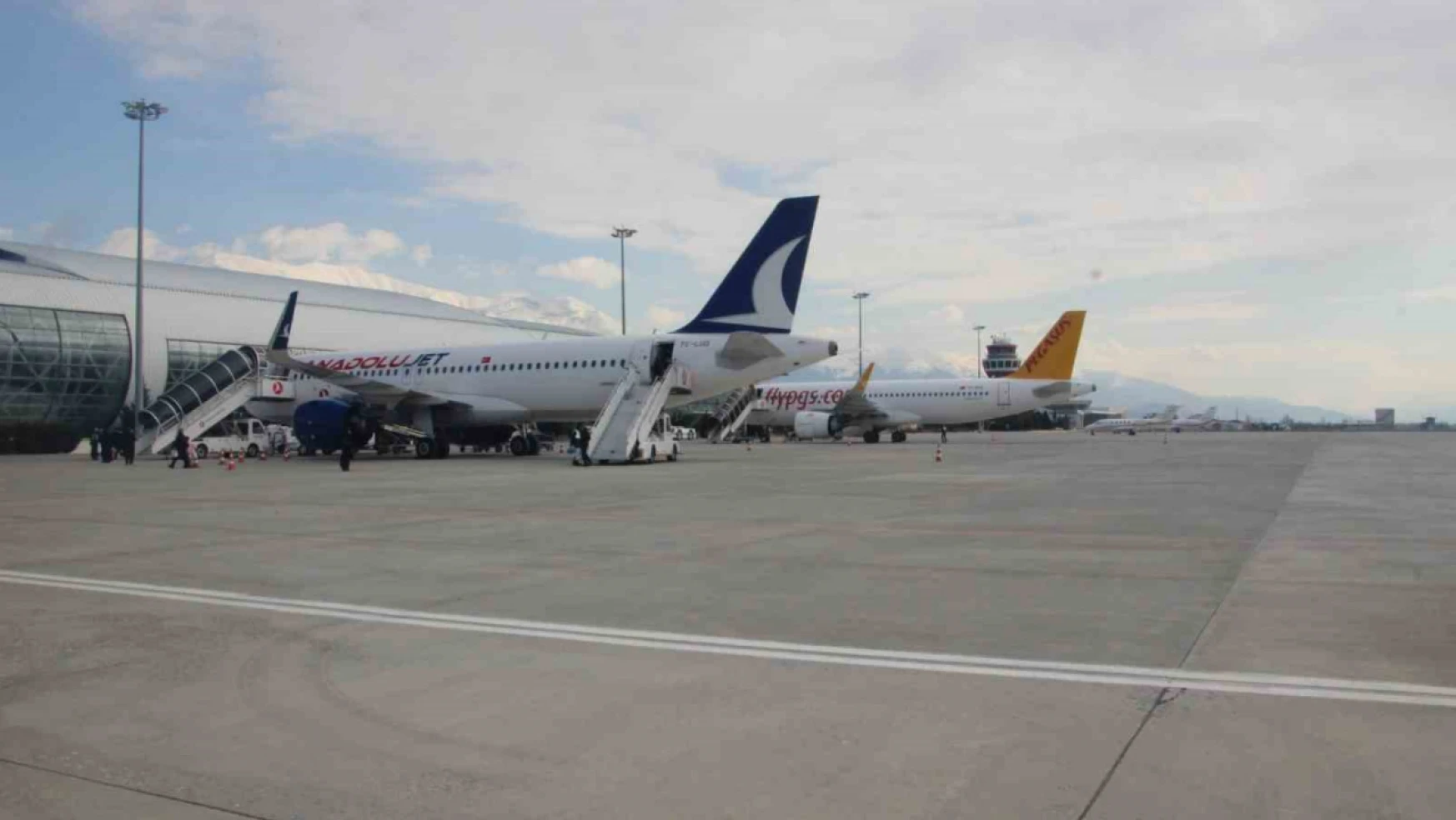 Erzincan Yıldırım Akbulut Havalimanı'ndan mart ayında 29 bin 680 yolcu faydalandı