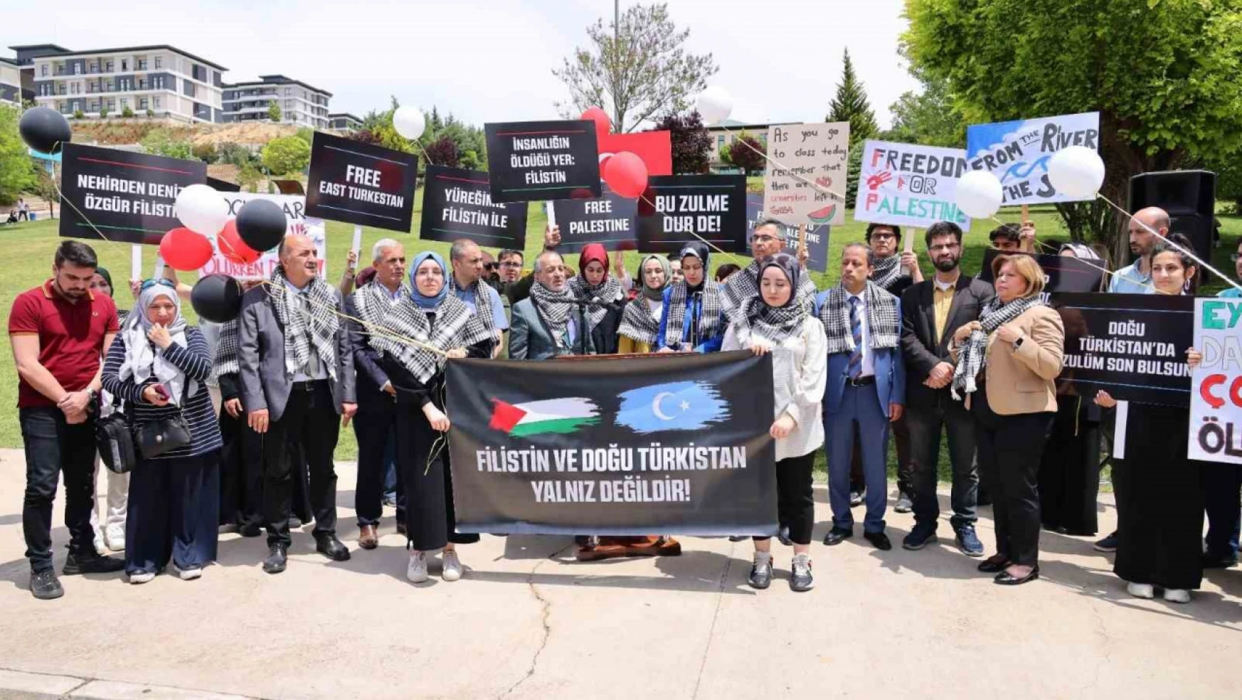 Hasan Kalyoncu Üniversitesi'nde Filistin'e destek yürüyüşü düzenlendi