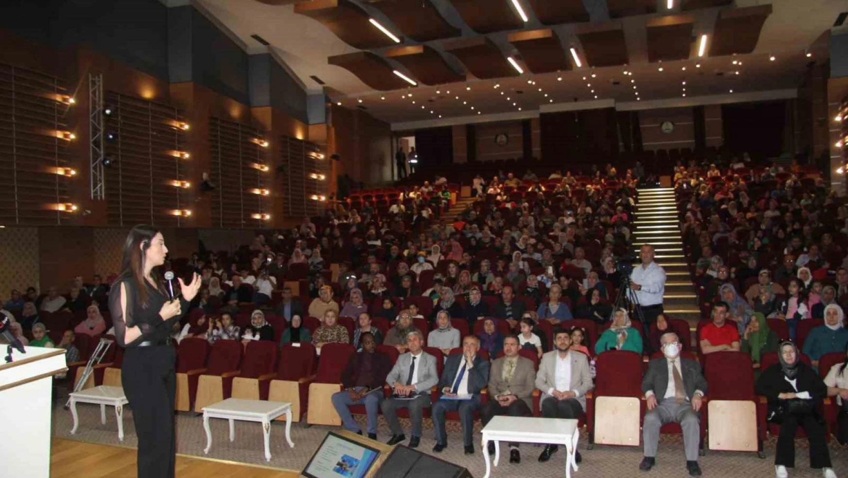 Şahinbey'de 9 Mayıs Dünya Çölyak Günü Semineri düzenlendi