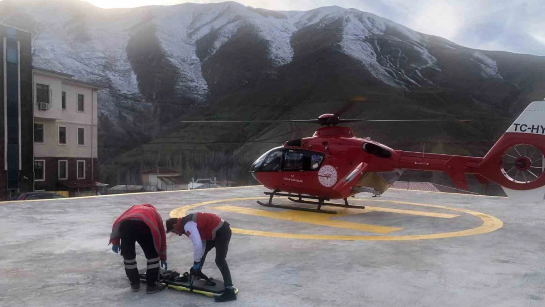 Van'da 2023 yılında 164 hasta ambulans helikopterle taşındı