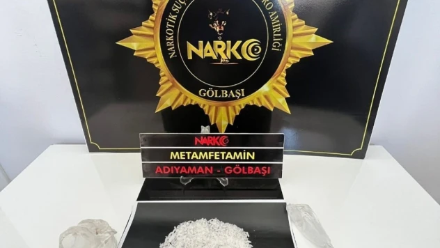 Yolcuların üzerinden uyuşturucu ele geçirildi