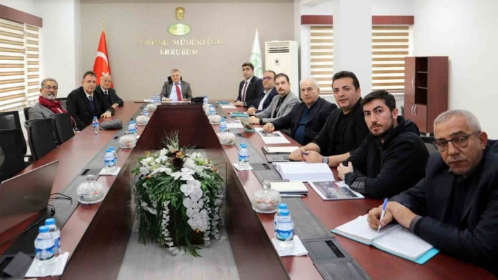 Turnaçayırı Barajı sulamasında 2024 yılı içerisinde 480 ha tarım arazisinin sulamaya hazır hale getirilmesi hedefleniyor