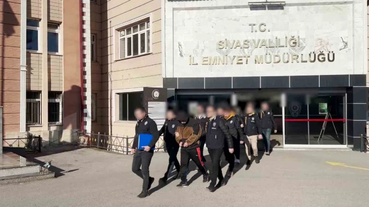 'Forex yatırım' vaadiyle vurgun, binlerce lira dolandırdılar