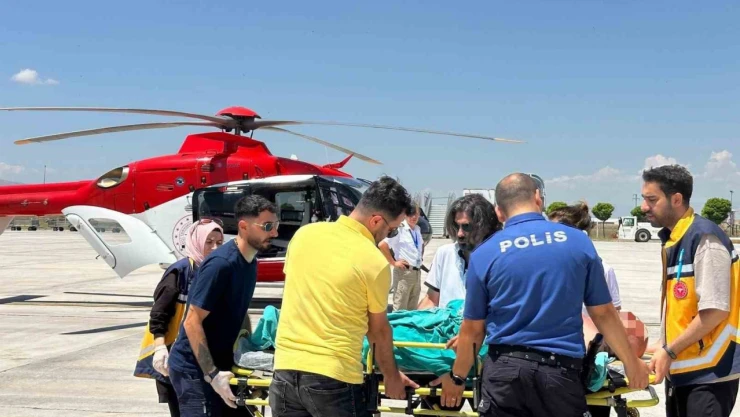 78 yaşındaki hasta ambulans helikopterle Adana'ya sevk edildi