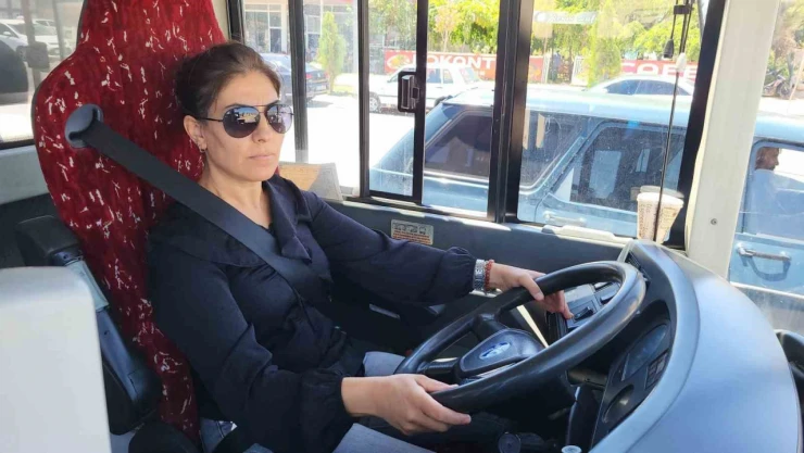 Adıyaman'ın 'Şoför Nebahat'ları direksiyon başında