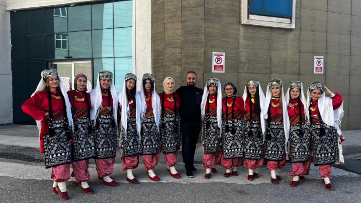 Adıyaman'ın halk oyunları ekibi Türkiye finaline katılacak