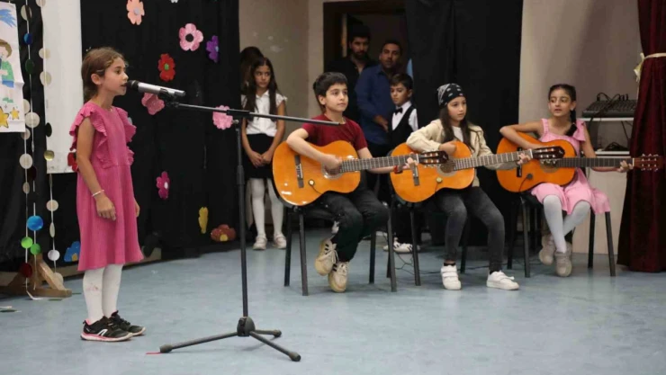 Ağrı'da İlköğretim Haftası kutlandı