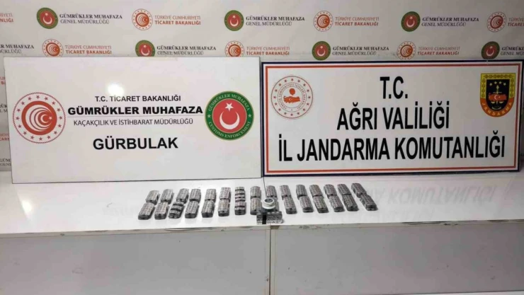 Ağrı'da uyuşturucu hap ele geçirildi