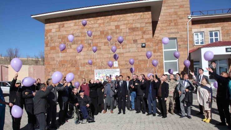Ahlat'ta '3 Aralık Dünya Engelliler Günü' programı