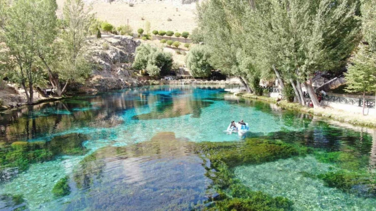 Anadolu'nun nazar boncuğu Gökpınar Gölü temizlendi