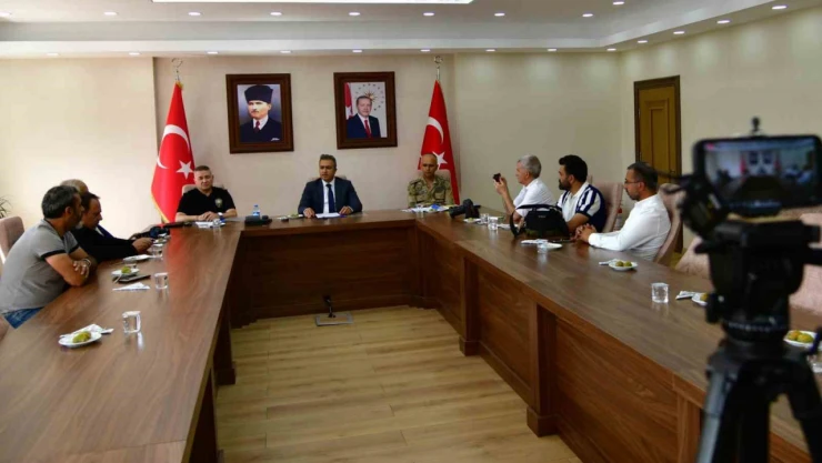 Ardahan'da asayiş ve güvenlik toplantısı