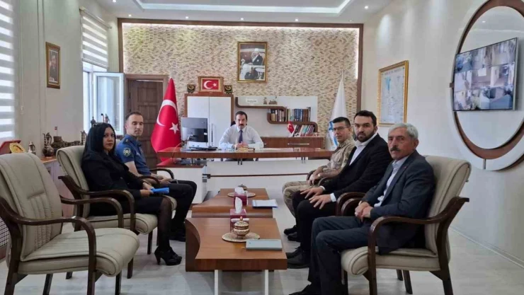 Arpaçay'da eğitim öğretim yılı hazırlık çalışmaları toplantısı yapıldı