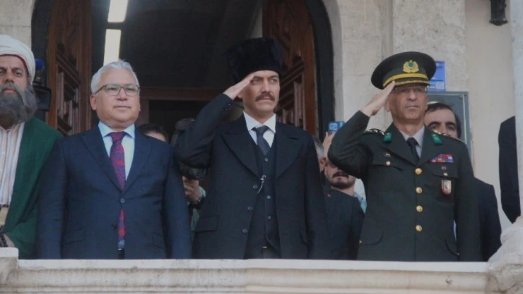 Atatürk'ün Sivas'a gelişi canlandırıldı