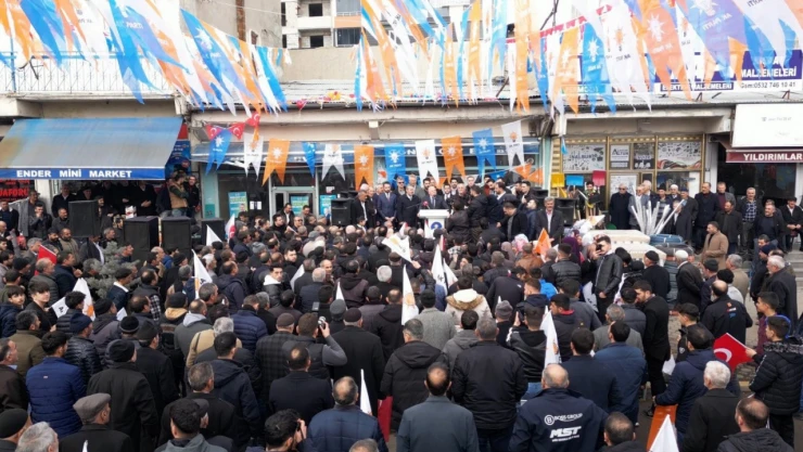 Başkan Sekmen'e Horasan'da coşkulu karşılama