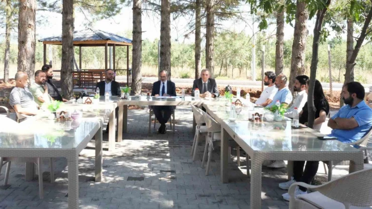 Bingöl Üniversitesi Rektörü Çelik, 'Kanal İstanbul gibi çılgın projelerle üniversiteye çağ atlatacağız'