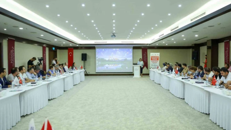 Büyükşehir'de ev sahipliğinde Bisiklet Turizmi Çalıştayı düzenlendi