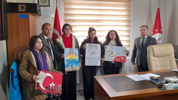 Çıldır'da başarılı öğrenciler ödüllendirildi